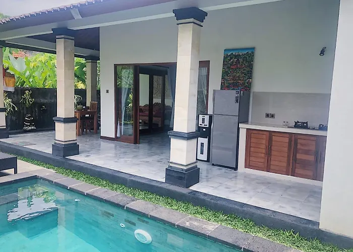 Vina House *