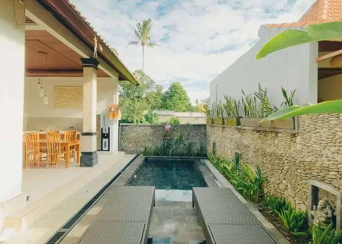 Vina House *